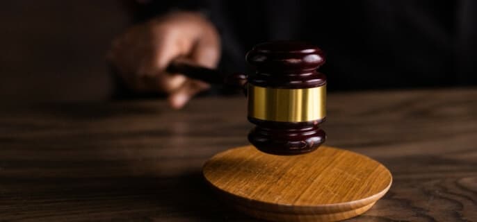 法院讓借錢(qián)還錢(qián)合法嗎怎么辦