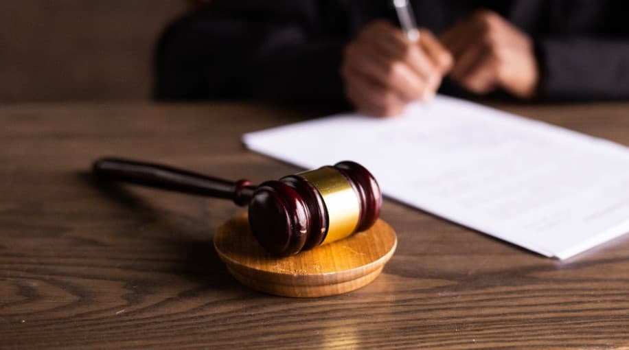 丈夫破產(chǎn)不離婚怎么辦